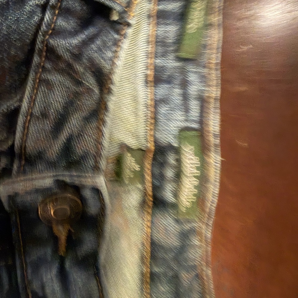 Distressed Denim Shorts size 10 - Picture 2 of 3